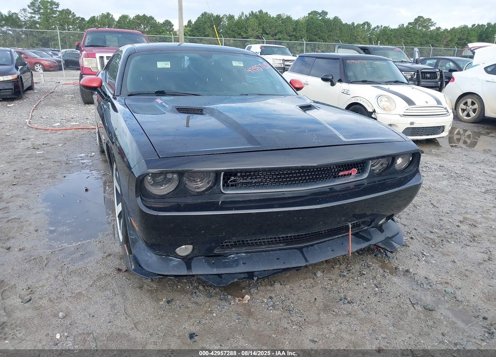 2011 DODGE CHALLENGER SRT8 VIN: 2B3CJ7DJ4BH548170