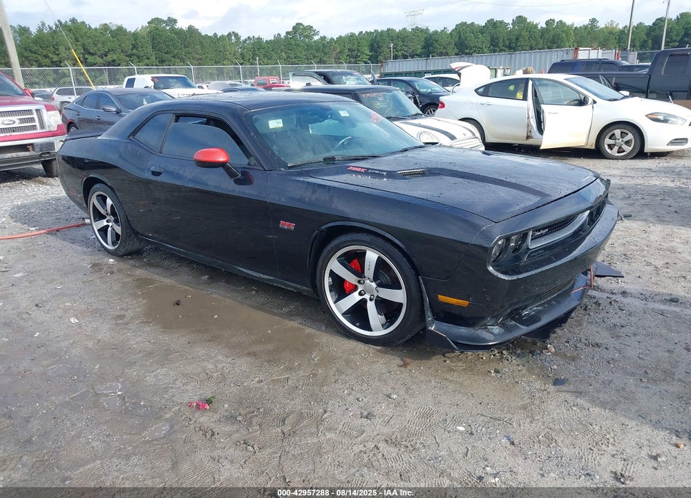 2011 DODGE CHALLENGER SRT8 VIN: 2B3CJ7DJ4BH548170