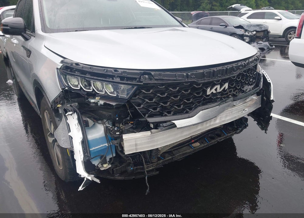 2022 KIA SORENTO VIN: 5XYRL4LC3NG122882
