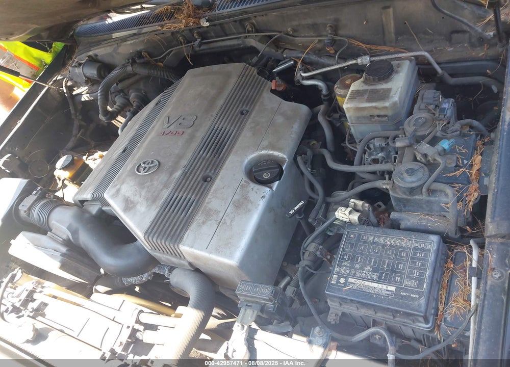1998 TOYOTA LAND CRUISER VIN: JT3HT05J9W0014035