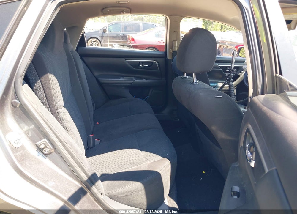 2015 NISSAN ALTIMA VIN: 1N4AL3AP1FN916521