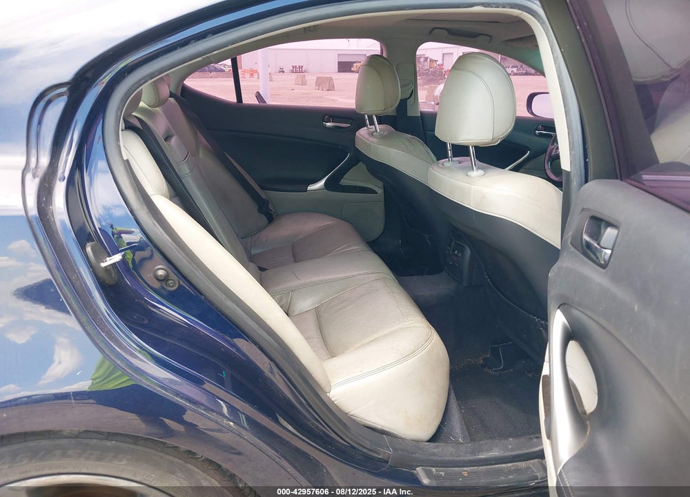 2011 LEXUS IS 250 VIN: JTHBF5C27B5145512