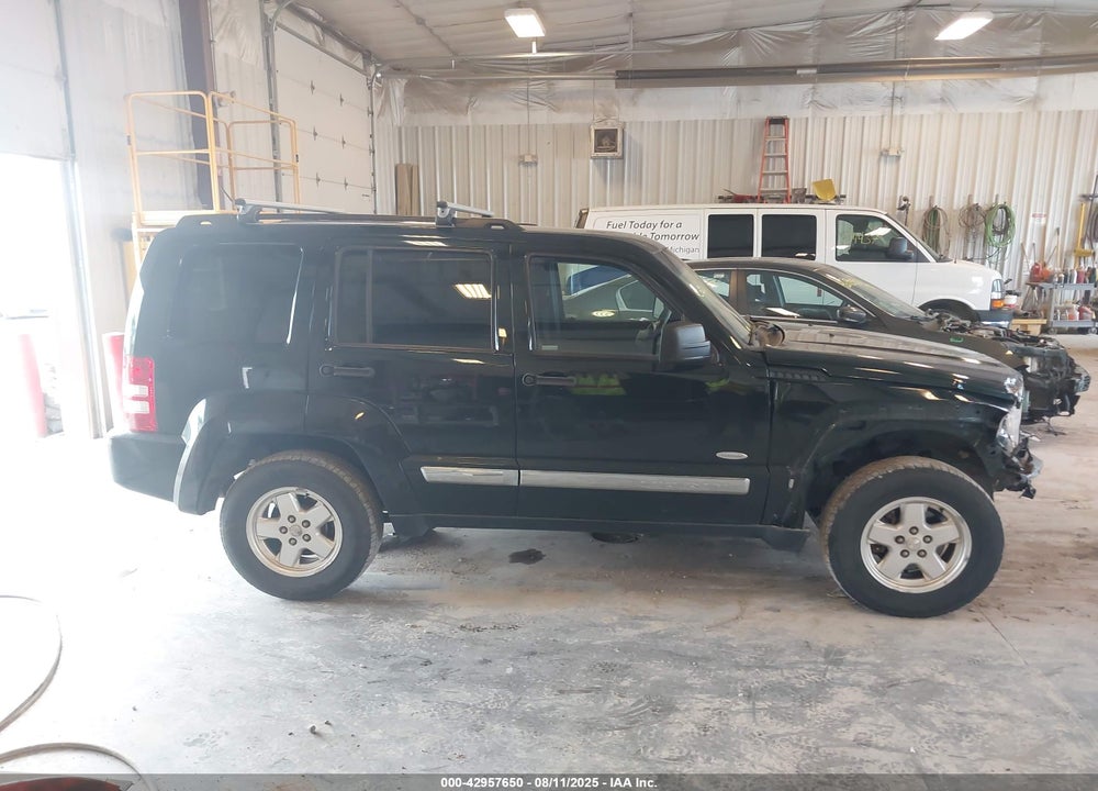 2012 JEEP LIBERTY VIN: 1C4PJMAK0CW188068