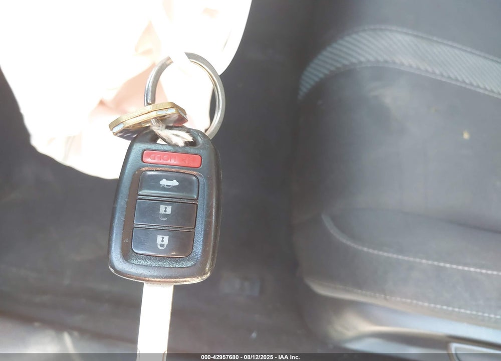 2016 HONDA CIVIC VIN: 19XFC2F50GE242305