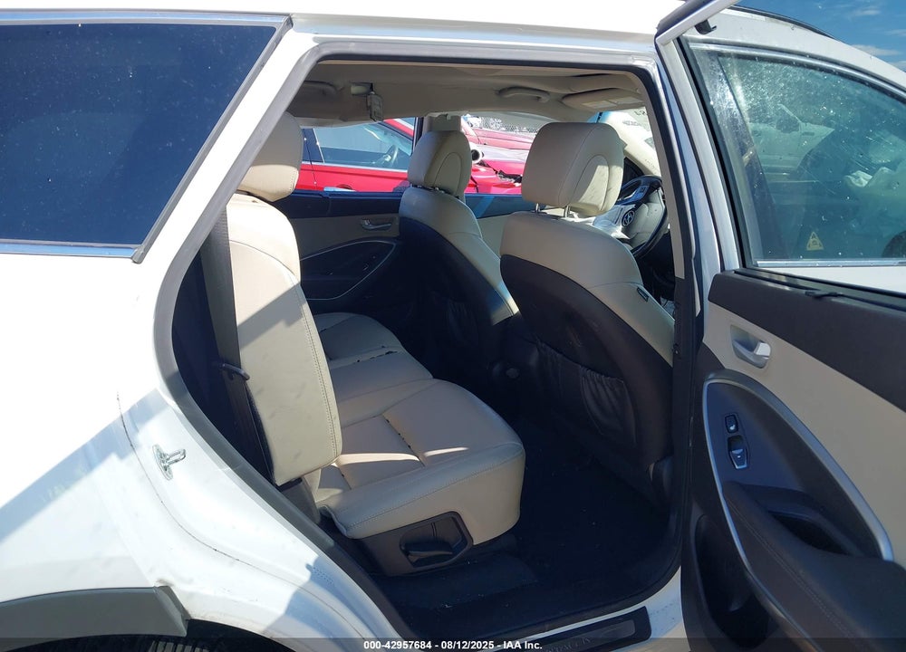 2017 HYUNDAI SANTA FE VIN: KM8SRDHF4HU248556