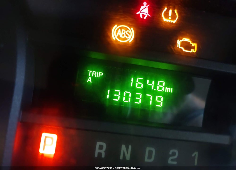 2010 FORD E-350 SUPER DUTY XL/XLT VIN: 1FBSS3BLXADA00601