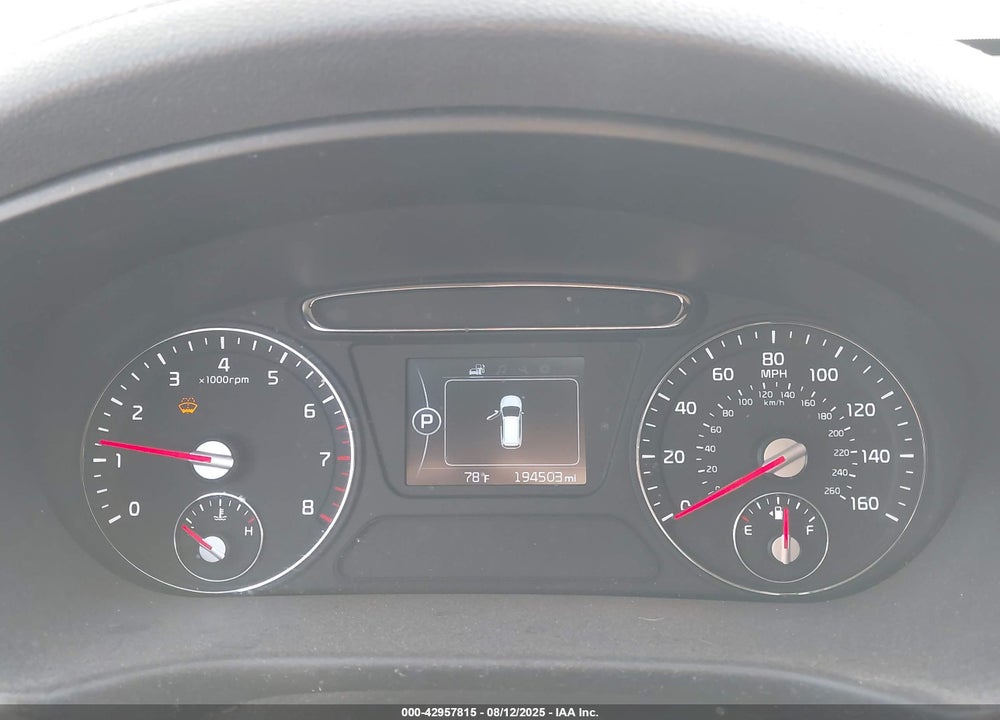 2017 KIA SORENTO VIN: 5XYPGDA57HG329392