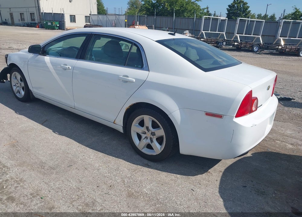 2011 CHEVROLET MALIBU VIN: 1G1ZB5E12BF178582