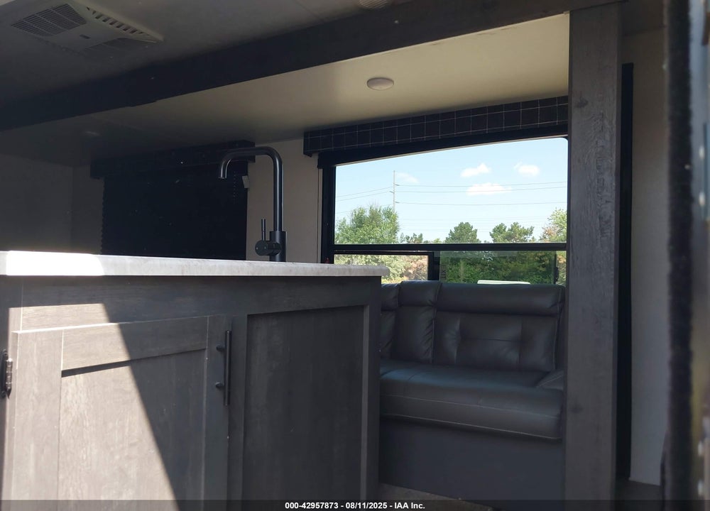 2022 KZ SPORTSMAN 31 VIN: 4EZTU3227N5100381