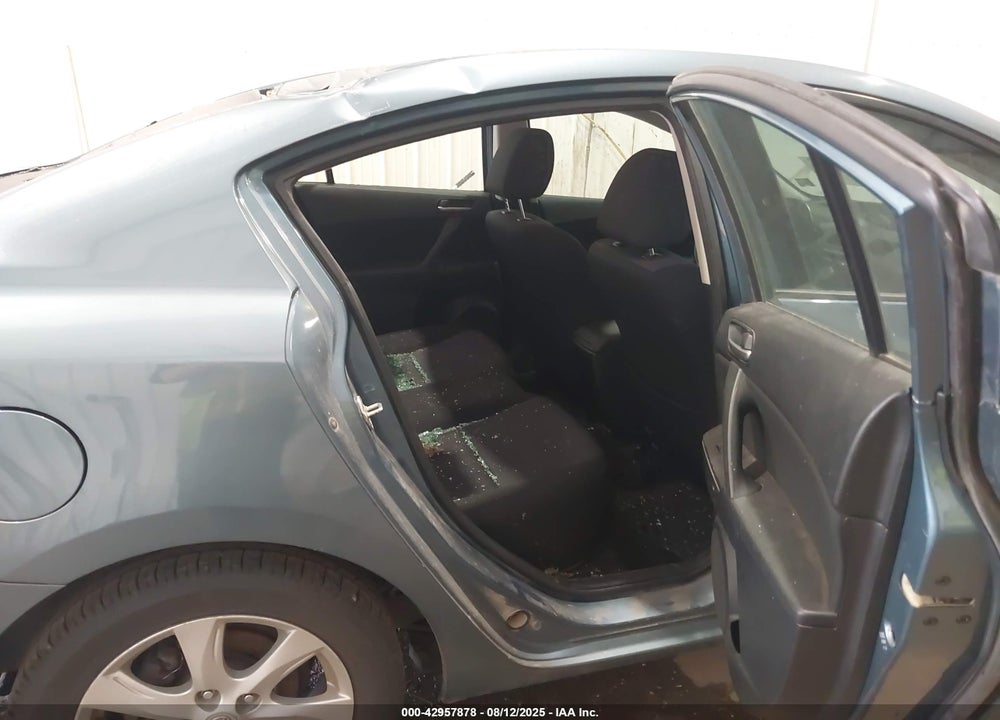 2010 MAZDA 3 VIN: JM1BL1SF1A1192886