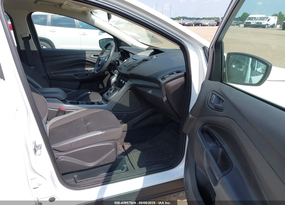 2015 FORD ESCAPE VIN: 1FMCU0F76FUA56107