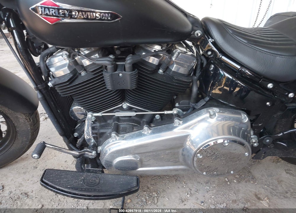 2018 HARLEY-DAVIDSON FLSL SOFTAIL SLIM VIN: 1HD1YDJ10JC070317