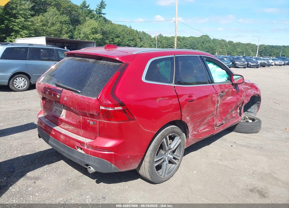 2018 VOLVO XC60 VIN: LYVA22RK7JB116864