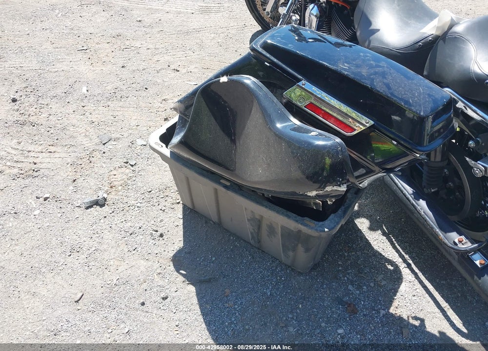 1999 HARLEY-DAVIDSON FLHRCI VIN: 1HD1FRW17XY623164
