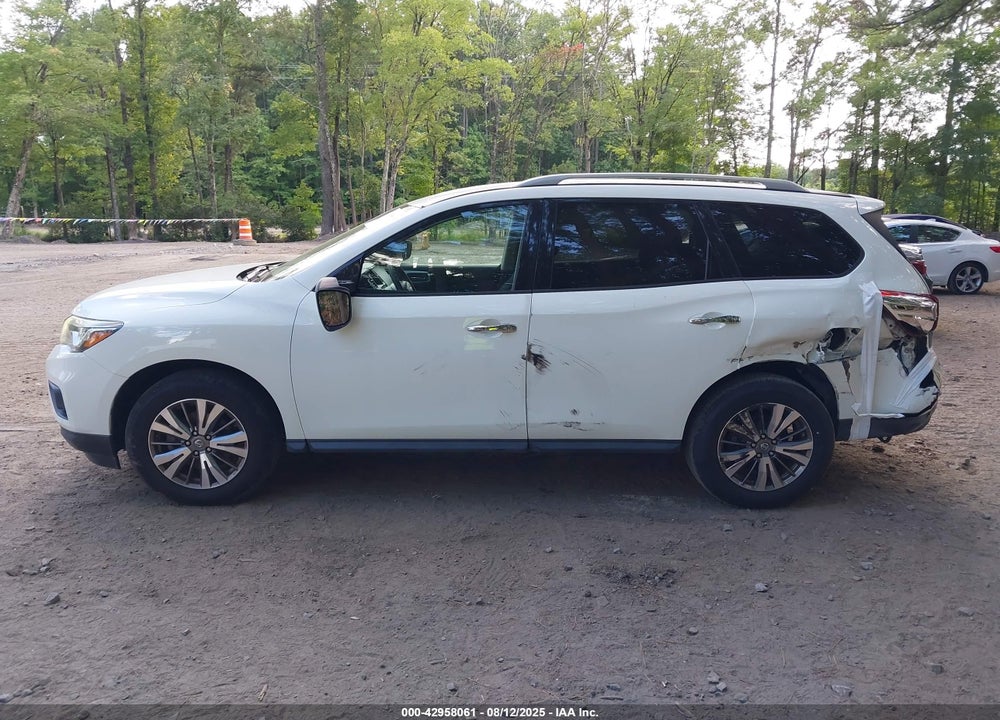 2018 NISSAN PATHFINDER VIN: 5N1DR2MN2JC646919