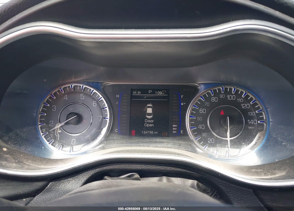 2015 CHRYSLER 200 LIMITED VIN: 1C3CCCAB1FN662126