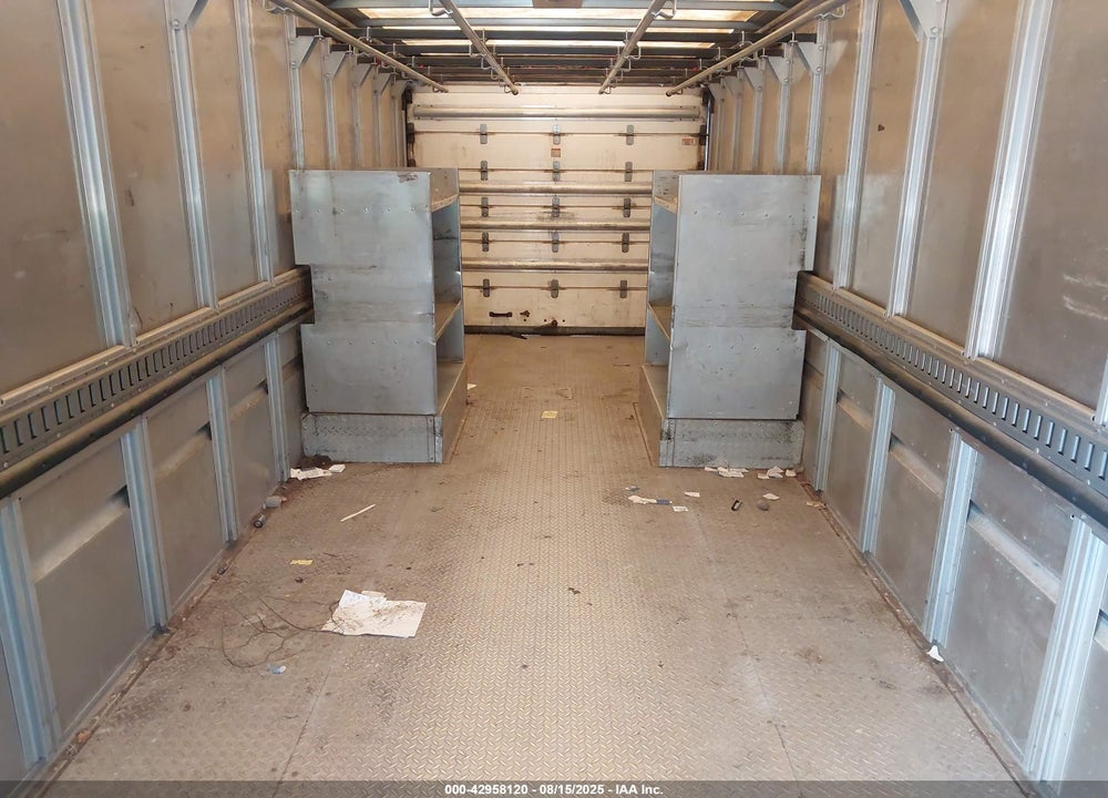 2014 FREIGHTLINER CHASSIS M LINE WALK-IN VAN VIN: 4UZAC3DV4ECFW4502