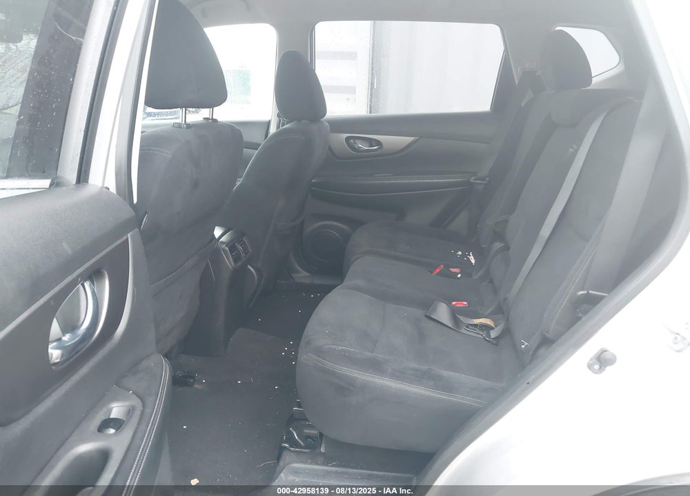 2016 NISSAN ROGUE S VIN: JN8AT2MT1GW023732