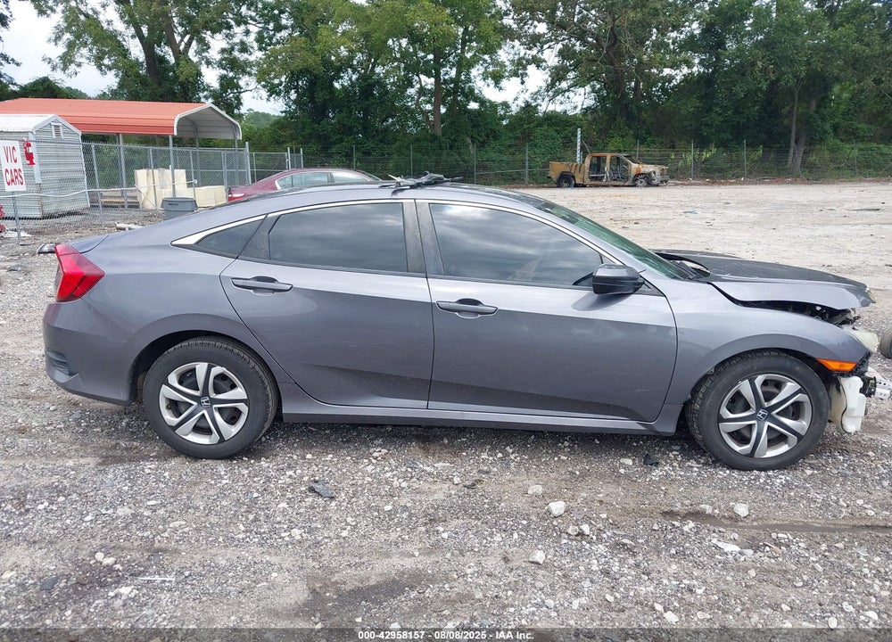2016 HONDA CIVIC LX VIN: 2HGFC2F57GH510952
