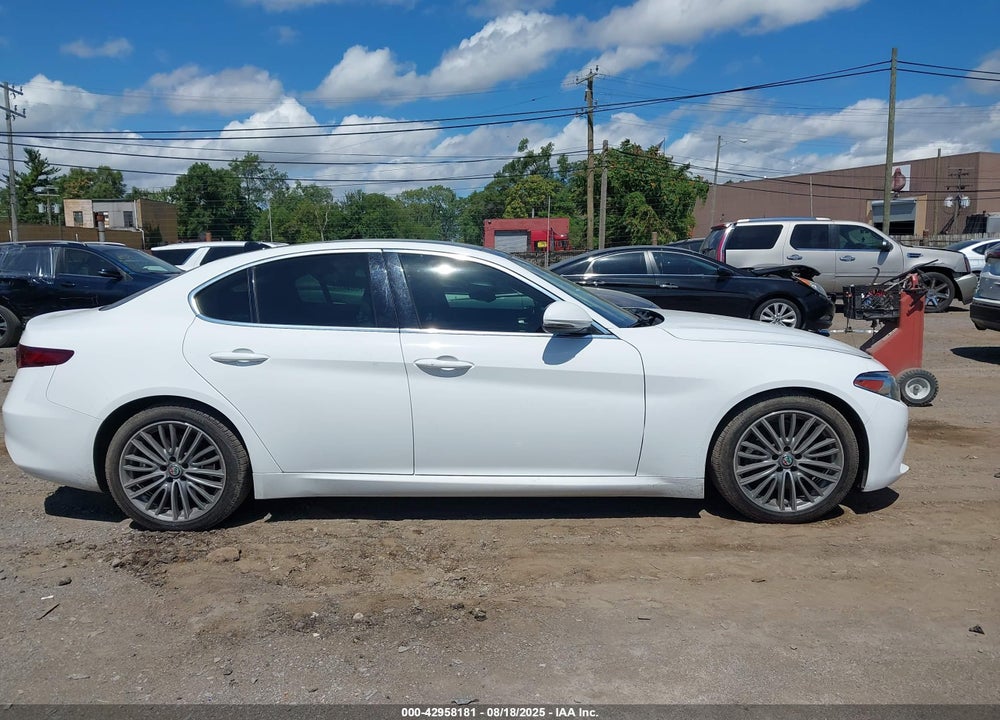 2017 ALFA ROMEO GIULIA TI RWD VIN: ZARFAECN9H7557669