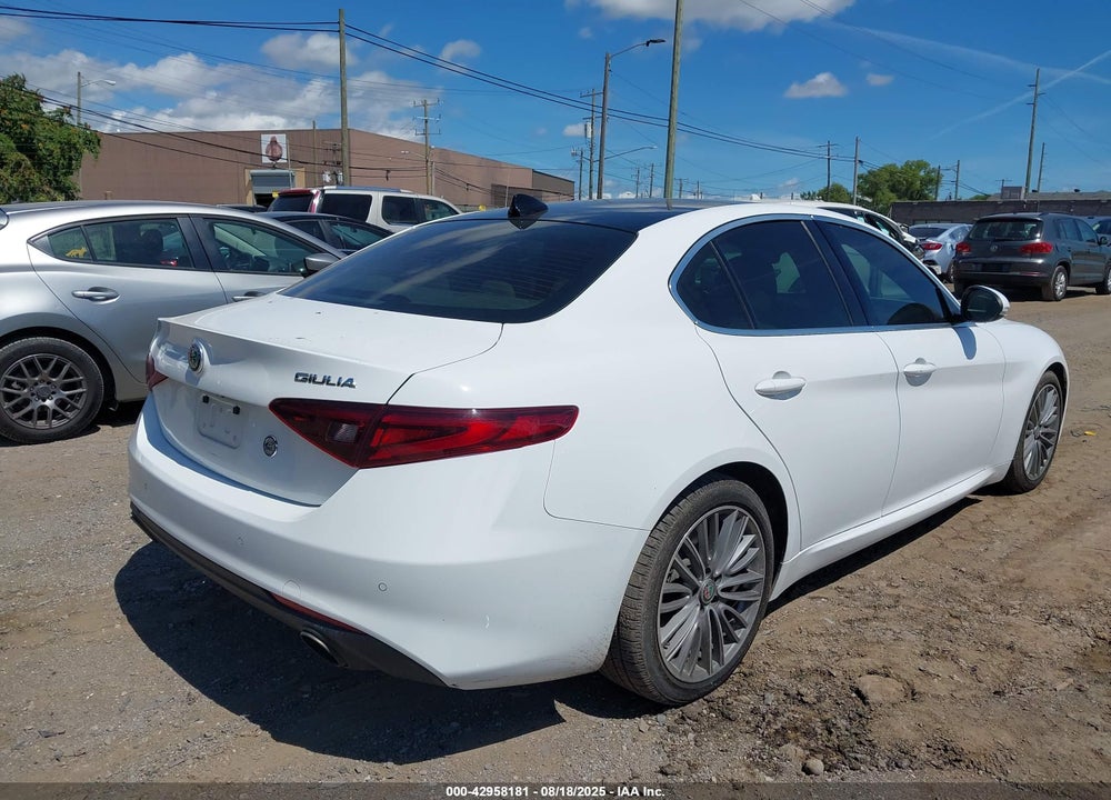 2017 ALFA ROMEO GIULIA TI RWD VIN: ZARFAECN9H7557669