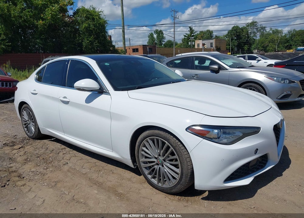 2017 ALFA ROMEO GIULIA TI RWD VIN: ZARFAECN9H7557669