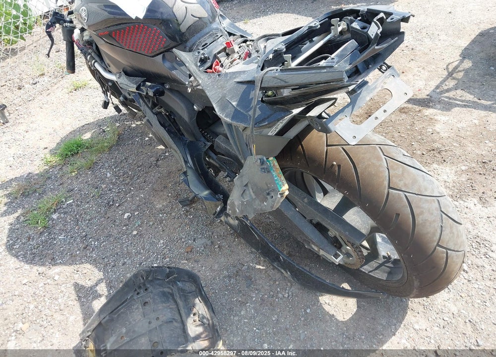2012 YAMAHA YZFR6 VIN: JYARJ16E3CA025921