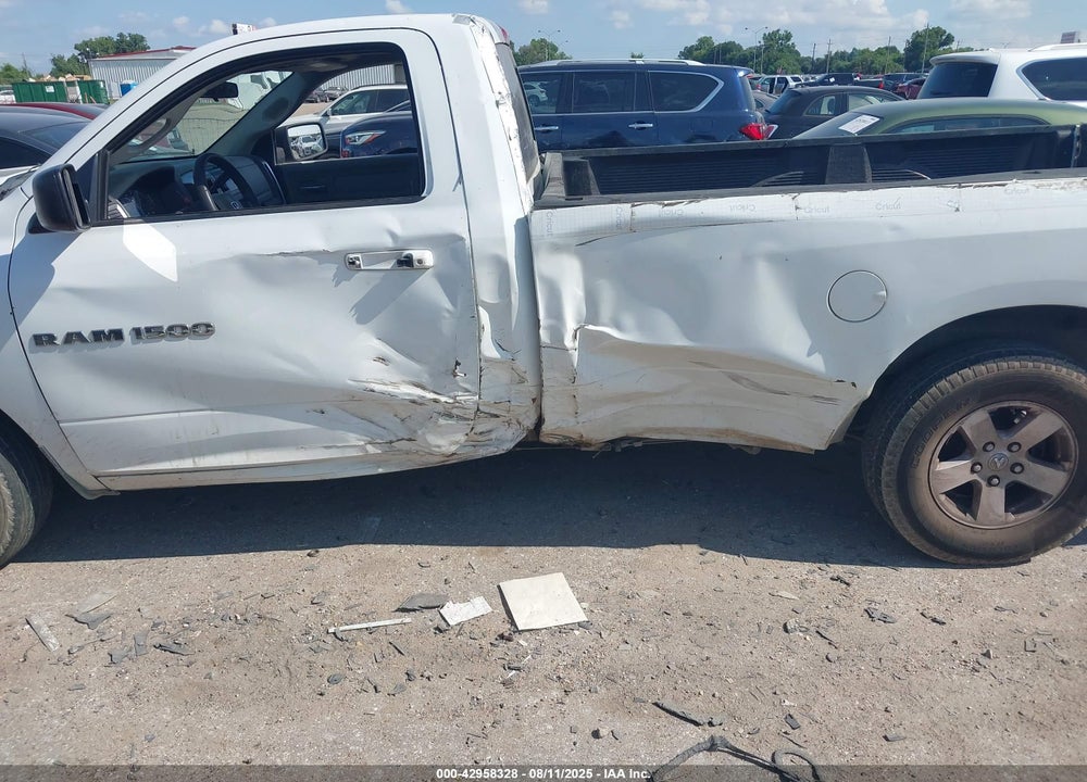 2012 RAM 1500 VIN: 3C6JD6EP4CG165607