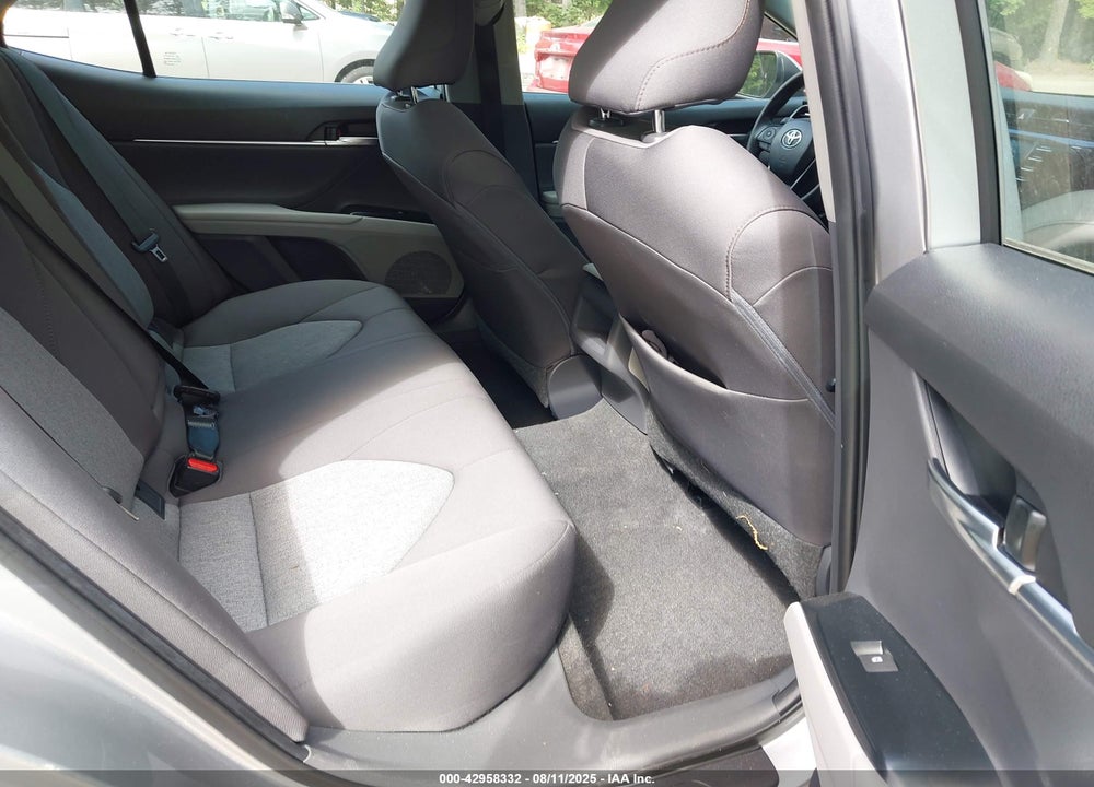 2019 TOYOTA CAMRY VIN: 4T1B11HK5KU252335