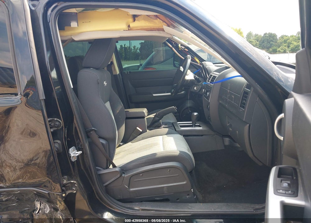 2007 DODGE NITRO SLT/RT VIN: 1D8GT58677W674215