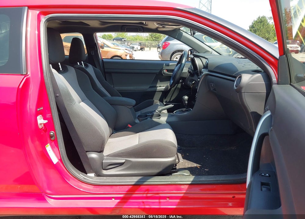 2014 SCION TC VIN: JTKJF5C7XE3071018