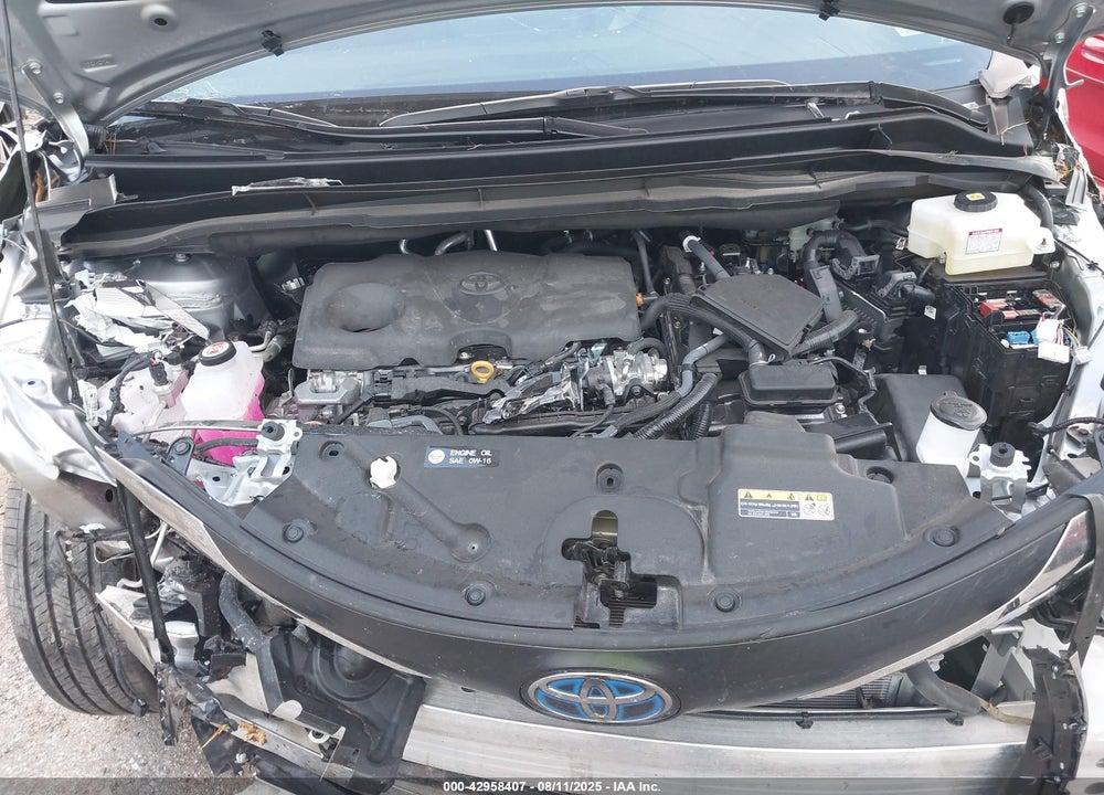 2025 TOYOTA SIENNA LE VIN: 5TDKRKEC7SS260697