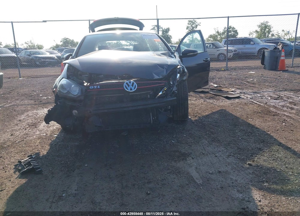 2014 VOLKSWAGEN GTI VIN: WVWHD7AJ7EW005448