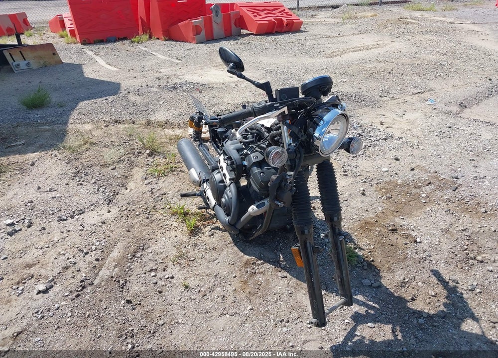 2015 YAMAHA XVS950 CR VIN: JYAVN06E5FA000665