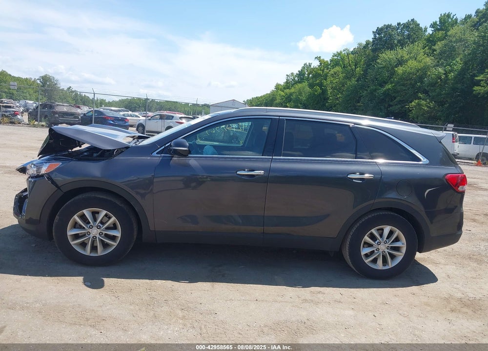 2017 KIA SORENTO VIN: 5XYPG4A39HG211598
