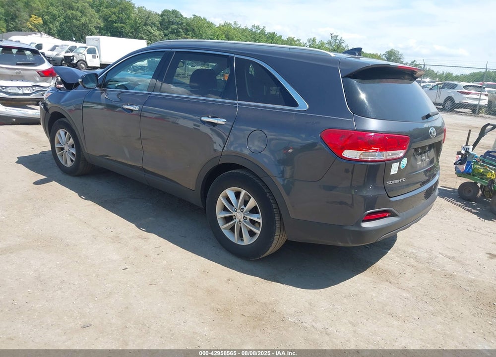 2017 KIA SORENTO VIN: 5XYPG4A39HG211598