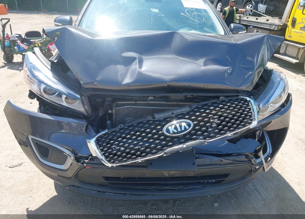 2017 KIA SORENTO VIN: 5XYPG4A39HG211598