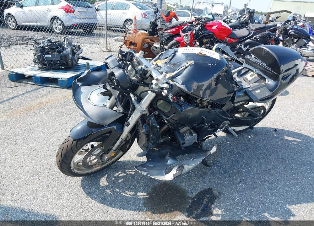 2000 SUZUKI GSX-R600 VIN: JS1GN78AXY2100770