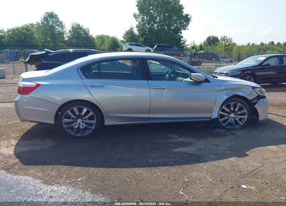 2014 HONDA ACCORD VIN: 1HGCR2F32EA283147