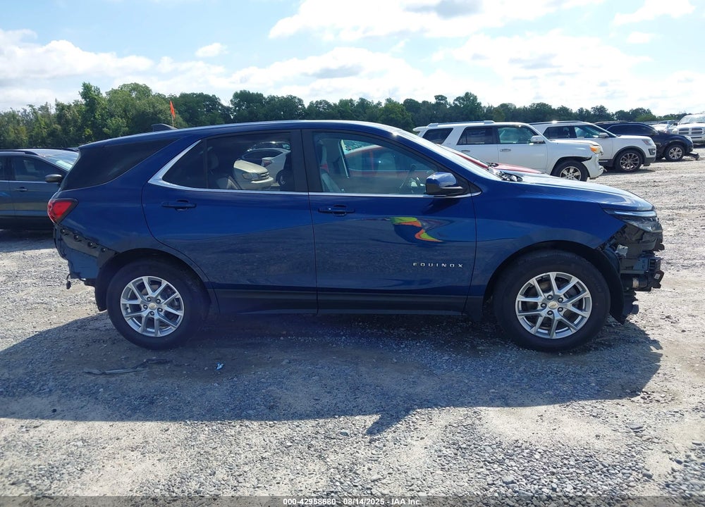 2022 CHEVROLET EQUINOX VIN: 2GNAXJEV0N6131381