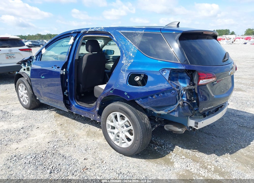 2022 CHEVROLET EQUINOX VIN: 2GNAXJEV0N6131381