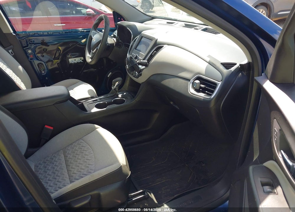 2022 CHEVROLET EQUINOX VIN: 2GNAXJEV0N6131381
