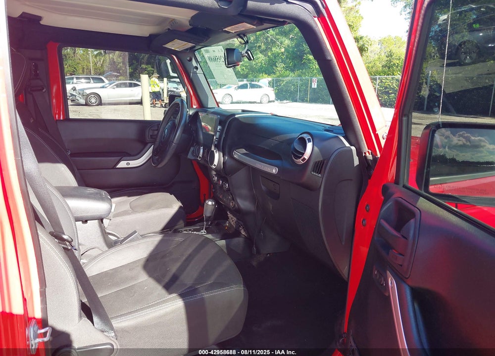 2016 JEEP WRANGLER UNLIMITED VIN: 1C4BJWEG5GL278674