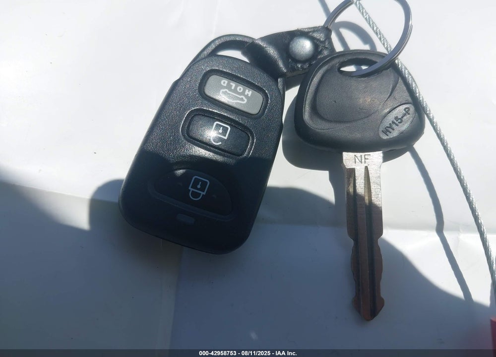 2018 HYUNDAI ELANTRA VIN: 5NPD84LF1JH340795