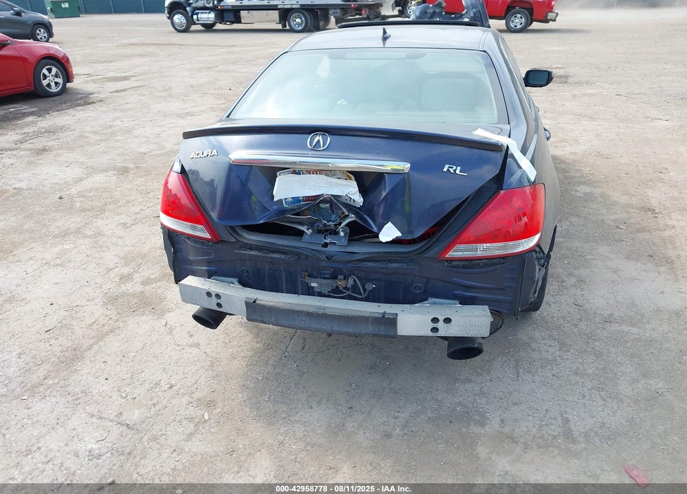 2005 ACURA RL 3.5 VIN: JH4KB16595C000806