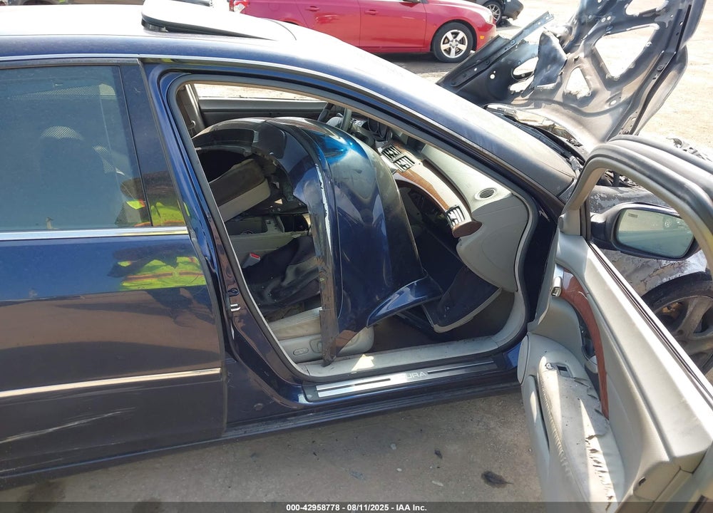 2005 ACURA RL 3.5 VIN: JH4KB16595C000806