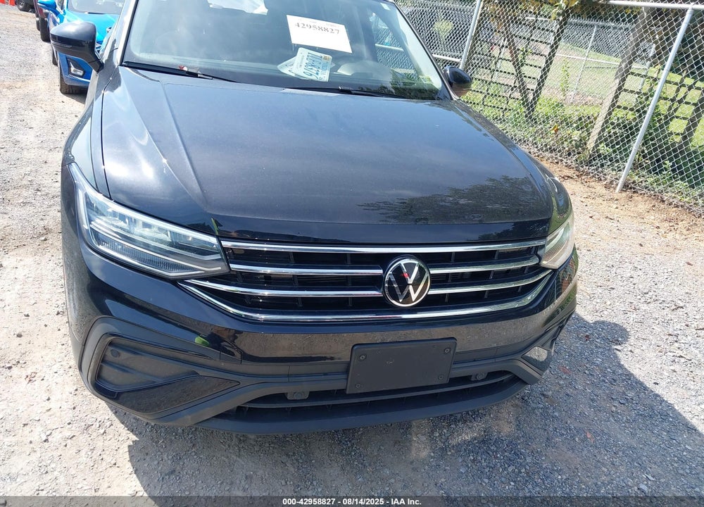 2023 VOLKSWAGEN TIGUAN VIN: 3VVRB7AX5PM119726