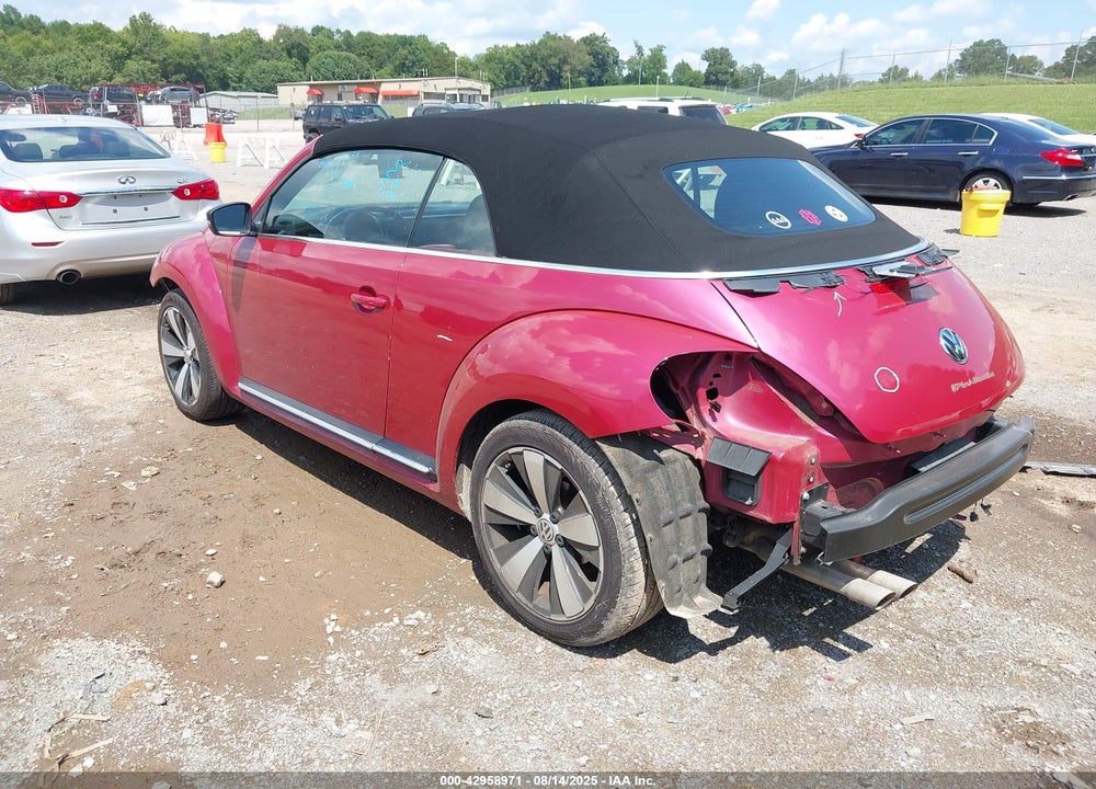 2017 VOLKSWAGEN BEETLE VIN: 3VW517AT4HM801329