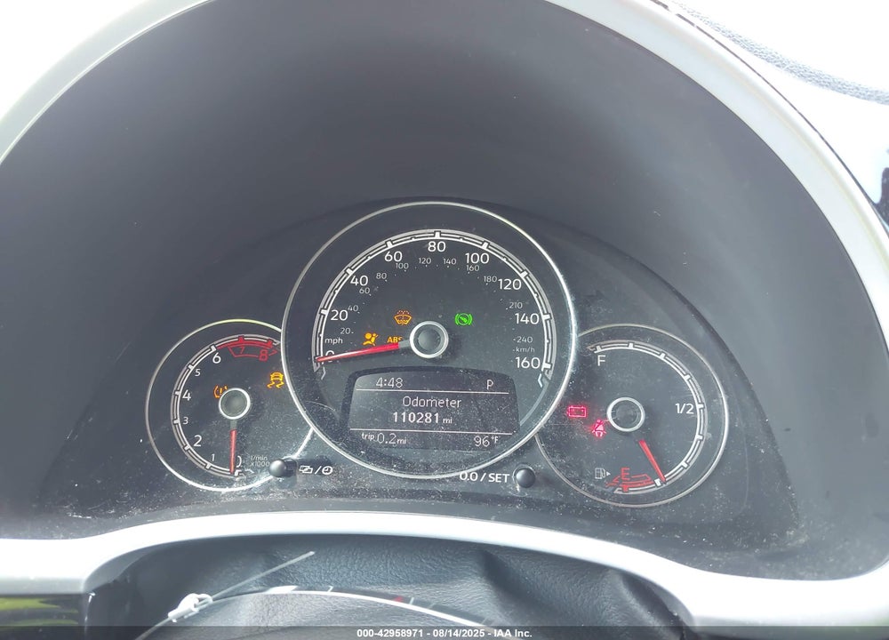 2017 VOLKSWAGEN BEETLE VIN: 3VW517AT4HM801329