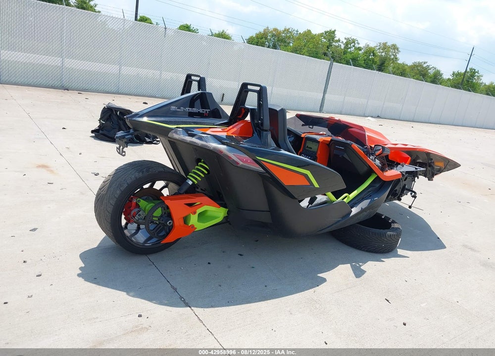 2022 POLARIS SLINGSHOT R VIN: 57XAARHB6N8152148